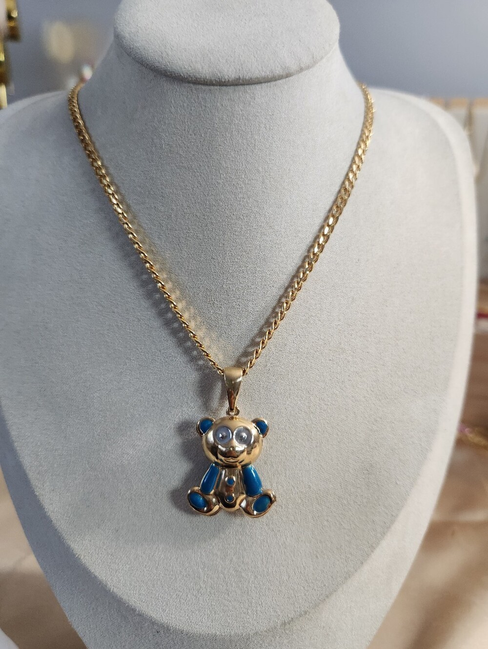 Bear Pendant Necklace